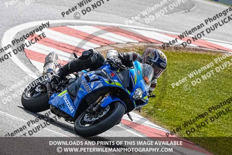 donington no limits trackday;donington park photographs;donington trackday photographs;no limits trackdays;peter wileman photography;trackday digital images;trackday photos